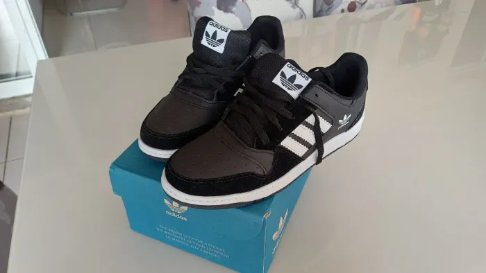 Tênis Adidas Preto - Novo, Nunca Usado!