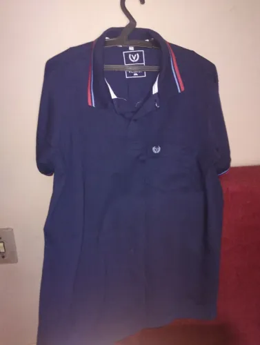 Camisa Polo Azul Escuro Vilejack Jeans. NOVA. NUNCA USADA. TAMANHO M.