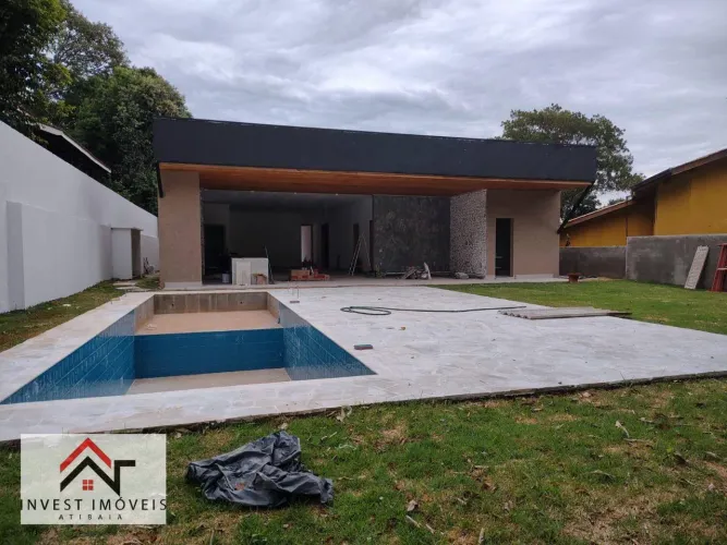 Belíssima casa térrea a venda no Condomínio Panorama Parque Atibaia