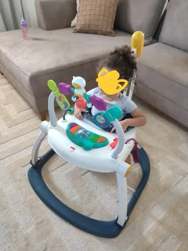 Cadeira pula pula Bebê Fisher-Price com Brinquedos