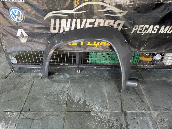 Moldura Para Lama Esquerdo Strada Locker