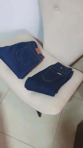 Calças Jeans - 2 peças 42