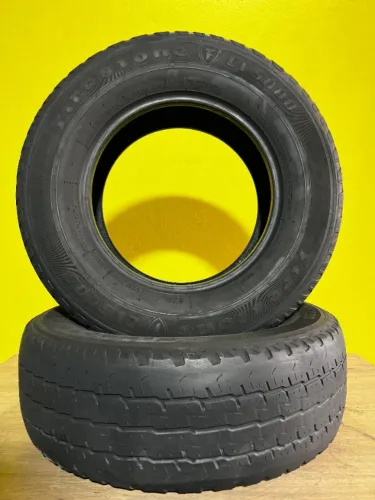 Pneus 225/70R15C Firestone CV5000 Seminovo - R$ 1.000,00 O Jogo (ORIGINAL)