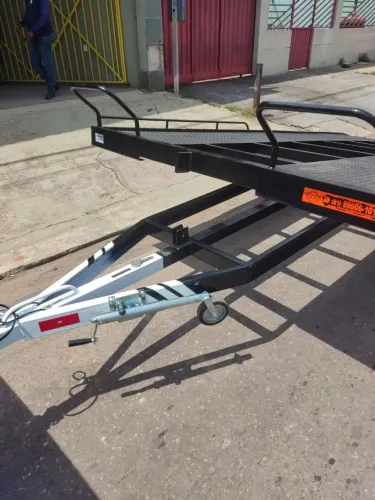 Reboque Plataforma para Transporte de Veículos até 1500kg