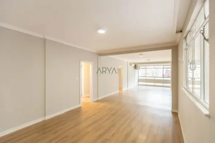 Apartamento à venda no Centro ARYA1