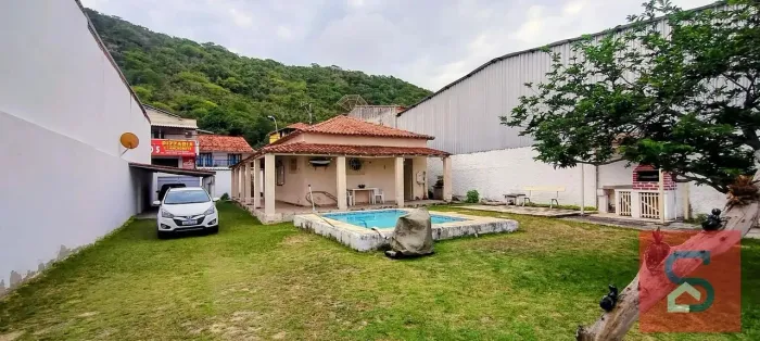 Casa independente na Gamboa - Cabo Frio - terreno 525m²