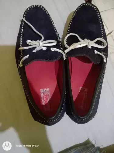 Sapatos Masculinos Azul seme novo 