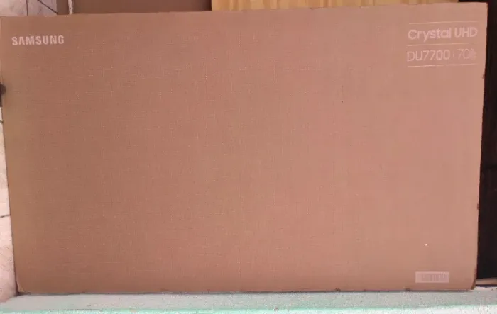 Caixa de Papelão para TV 70 Polegadas com Isopores - APENAS RETIRADA