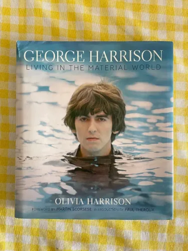 George Harrison Living in the Material World livro capa dura em inglês 