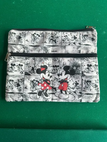 BOLSA NECESSAIRE MICKEY & MINNIE