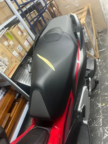 Banco de moto adv