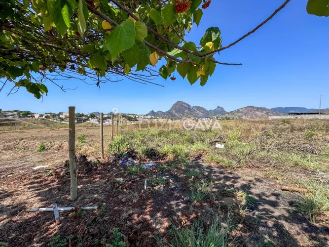 Área de 5.184,47m2 em Cariacica Sede, Cariacica - ES