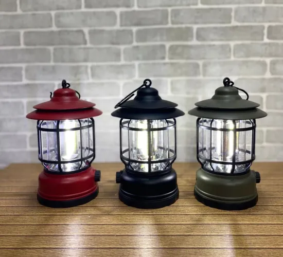 Lampião Retrô Luminária LED Recarregável Portátil para Camping, Pesca e Acampamento