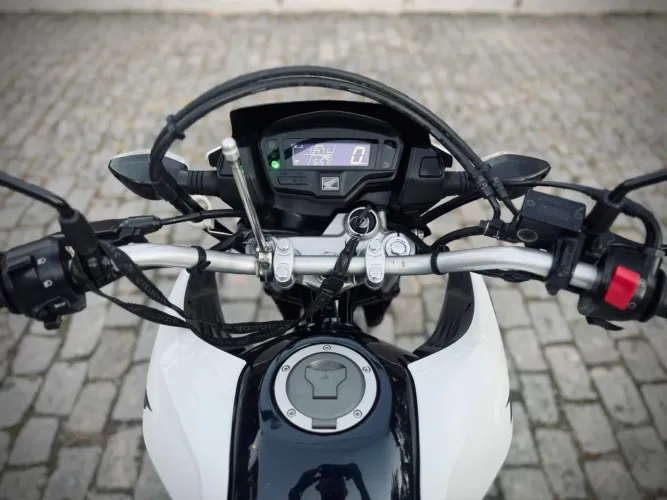 Honda nxr bross 160 ESDD 2023 Unico dono Ac troca e financio 