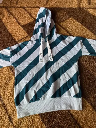 CASACO TIGOR T. TIGRE- VESTE 6 ANOS (R$ 50,00 CADA).