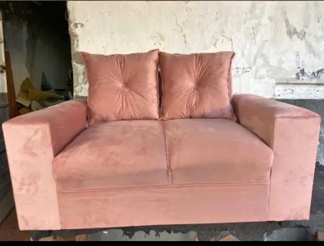 Sofa almofadado 2 lugares de fábrica