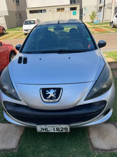 Peugeot 207 XR 1.4 Flex 8V 5P 2009