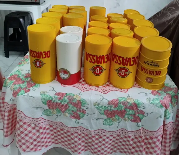 Porta cerveja térmico. Retirar nos ingleses.