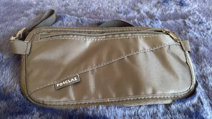 Bolsa de caminhada invisivel