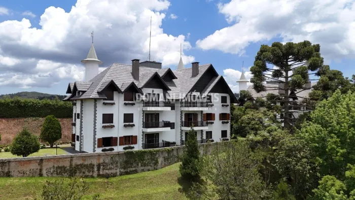 Apartamento Aconchegante com Vista Incrível na Região de Capivari - Campos do Jordão/SP