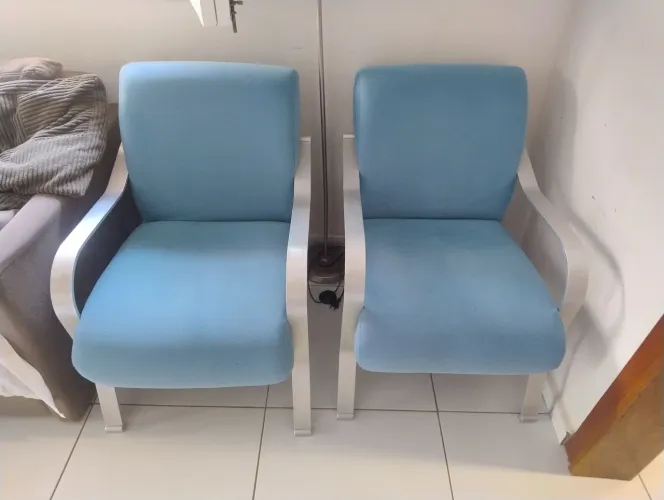 Poltronas de alumínio