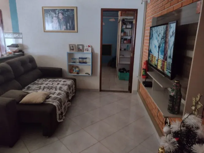 Casa à venda, 2 quartos, 2 vagas, Jardim Morro Azul - Iracemápolis/SP