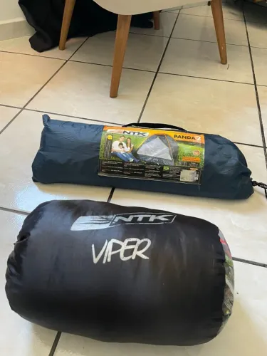 Conjunto de trilha NTK - Barraca para 2 pessoas + 1 saco de dormir individual.