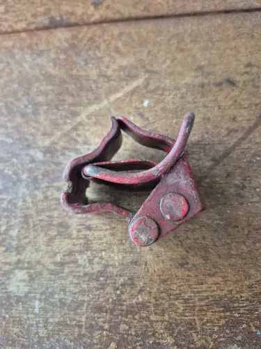 SUPORTE DO MACACO DO FUSCA 