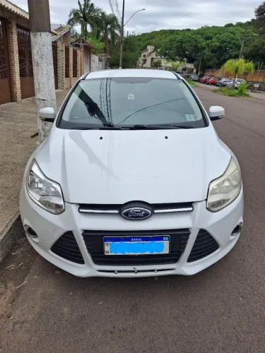 Ford Focus 1.6 S/se/se Plus Flex 8v/16v 5P 2015