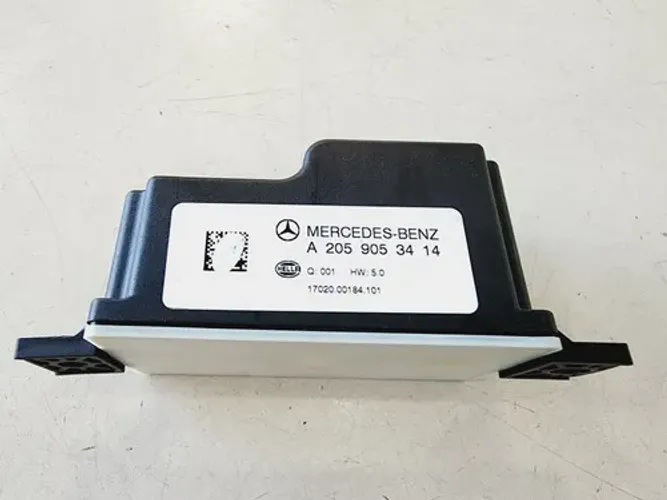 Conversor De Tensão Bateria Aux Mercedes-benz C180 2017 8927