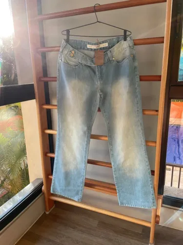 Calça Jeans M.Officer 42 nunca usada
