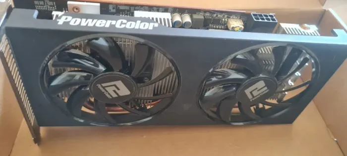 SÓ HOJE! RX 5500 XT 8GB Powercolor Melhor que GTX 1650 R$ 899