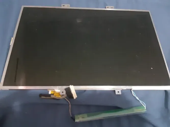 Tela notebook antigo 15 polegadas 30 vias com inverter e flat