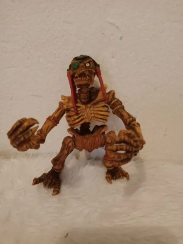 boneco dagger skeleton warriors da playmates toys