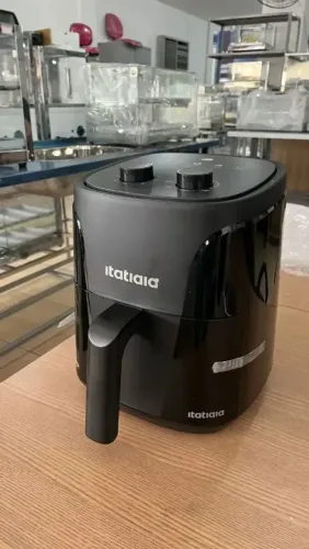 Fritadeira Elétrica Airfryer Itatiaia 3,5L 1400W Preta Nova na Caixa