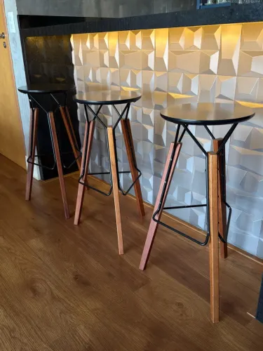 Banquetas altas Tok Stok