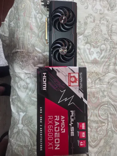 Placa de vídeo rx 6600 xt