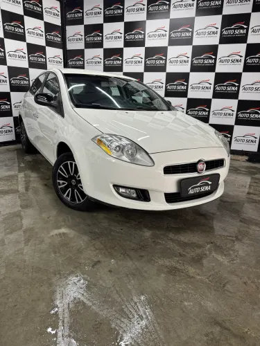 Fiat Bravo Essence 1.8 Flex 16V 5P 2013