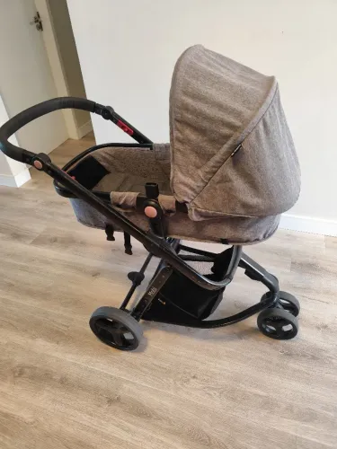 Carrinho e bebe conforto safety 1 