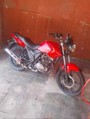 Moto Dafra top , tudo funcional 