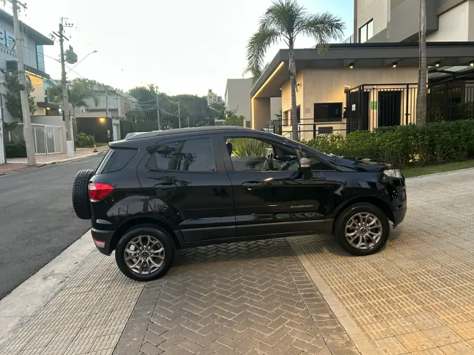 Ford Ecosport Freestyle 1.6 16V Flex 5P 2016