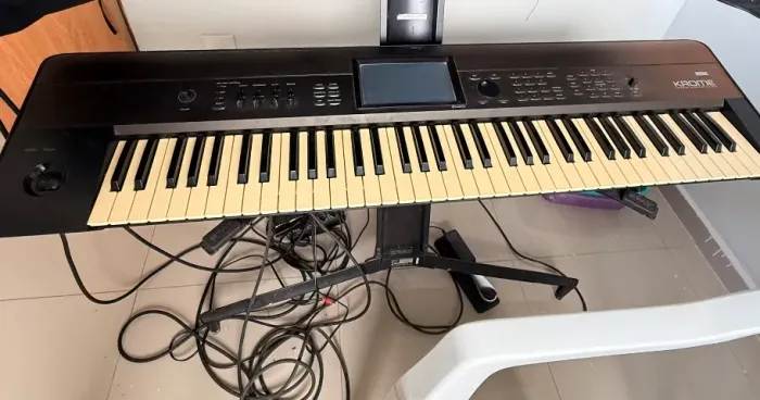 Teclado korg Krome 73