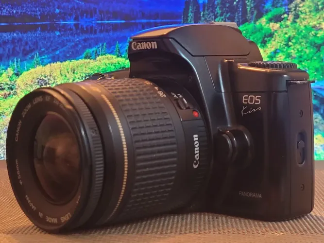 Canon EOS Kiss (Analógica) - Japonesa