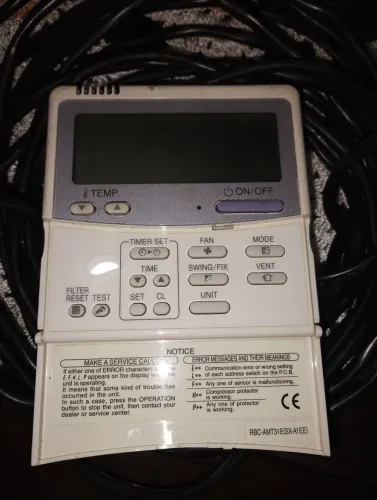 Controlador com fio vrf Toshiba 