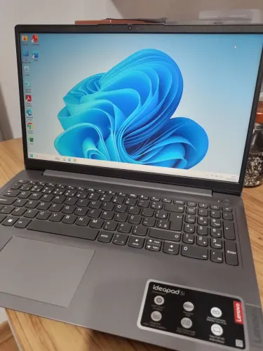 Notebook Lenovo Core I3 512Gb NVME 8GB DDR4