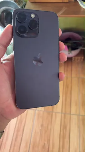 ? iPhone 14 Pro Max 256 GB - Roxo | Excelente estado