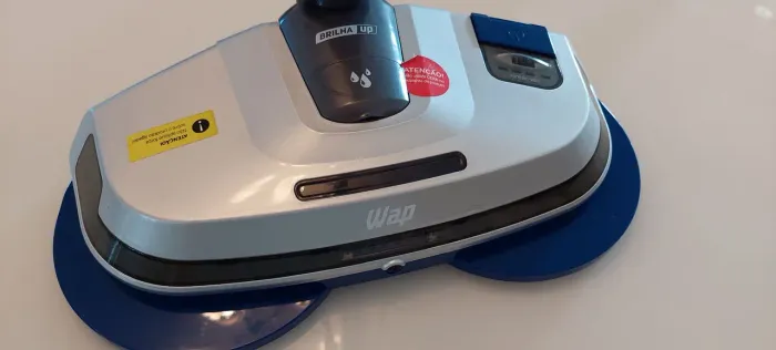 Polidora e limpadora de chão Wap 220V
