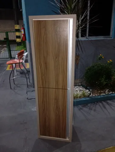 Armário Rack Seminovo de Luxo