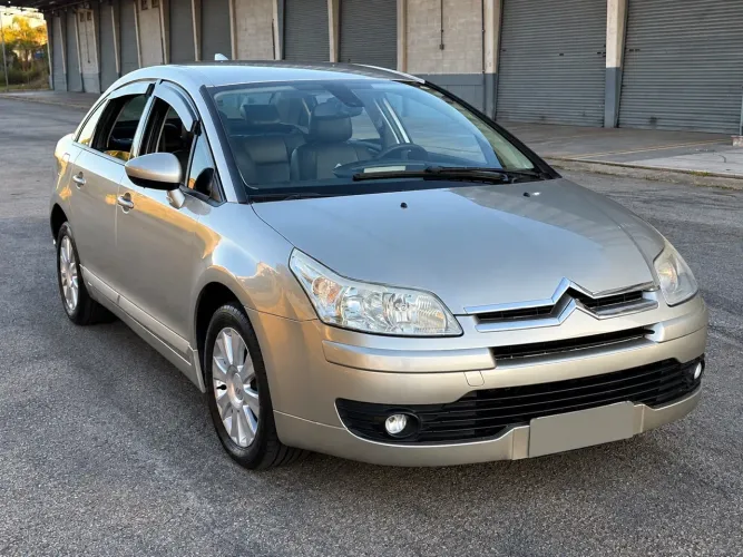 Citroen C4 Pallas GLX 2.0/ 2.0 Flex Aut. 2011