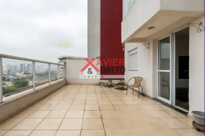 Apartamento com Quintal Privativo à Venda no Tatuapé 62m2, 2 Vagas, ao Lado do Metrô Tatu